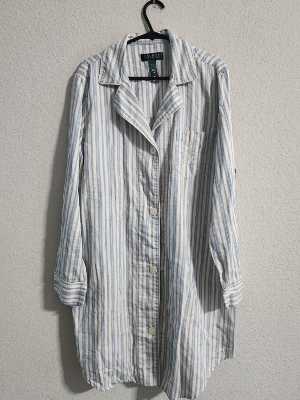 Lauren Ralph Lauren Women’s Cotton Striped Long Sleep Shirt Button front medium